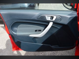 /photos/8556/2e40fdd3-eca4-cda6-8370-20c219498ae5_i320x240.jpg
