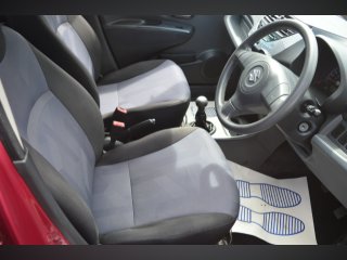 /photos/8556/40edbe89-ee50-00df-3cac-ecdd385edeb0_i320x240.jpg