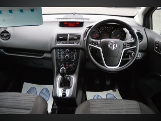 /photos/8556/8cc4b9b6-84ff-438f-2052-51bbfbaf19b3_i320x240.jpg
