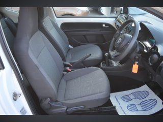 /photos/8556/b58d3f04-a03c-d05e-8511-07b9c026f335_i320x240.jpg