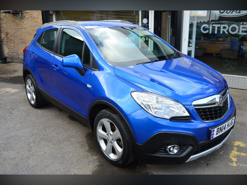 Blue 2014 Vauxhall Mokka 1.7 CDTi Exclusiv SUV 5dr Diesel Manual 2WD Euro 5 s/s 130 ps in Harlow