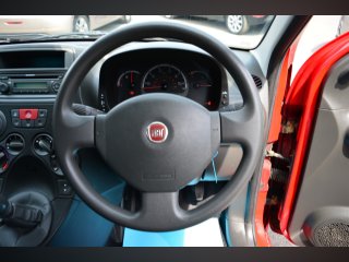 /photos/8556/e6bc61ca-a306-5bf9-c109-afe35c796df5_i320x240.jpg