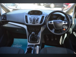 /photos/8556/ea58e362-482b-3dd5-2b0f-33305cc51e8e_i320x240.jpg