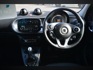 /photos/8556/fb9c2808-6769-e965-9d74-9d148f2bdca0_i320x240.jpg